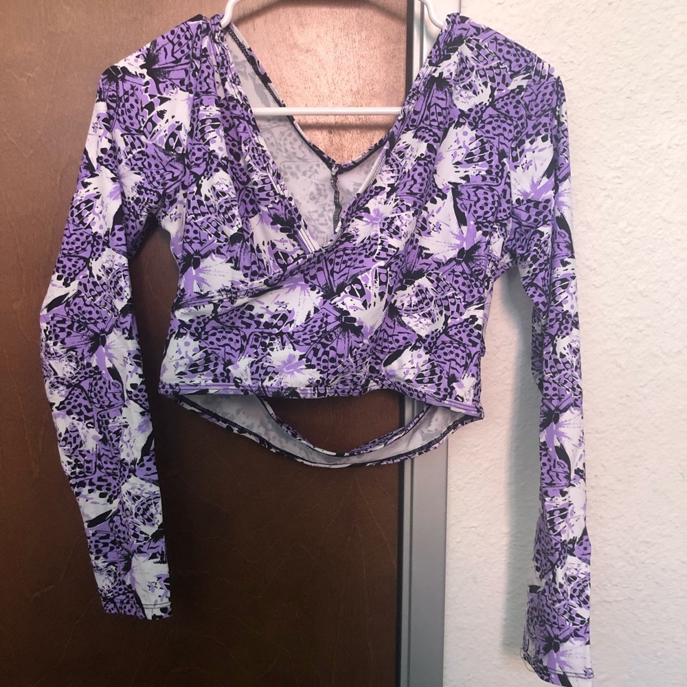 Five dancewear Butterfly Wrap Top 🦋